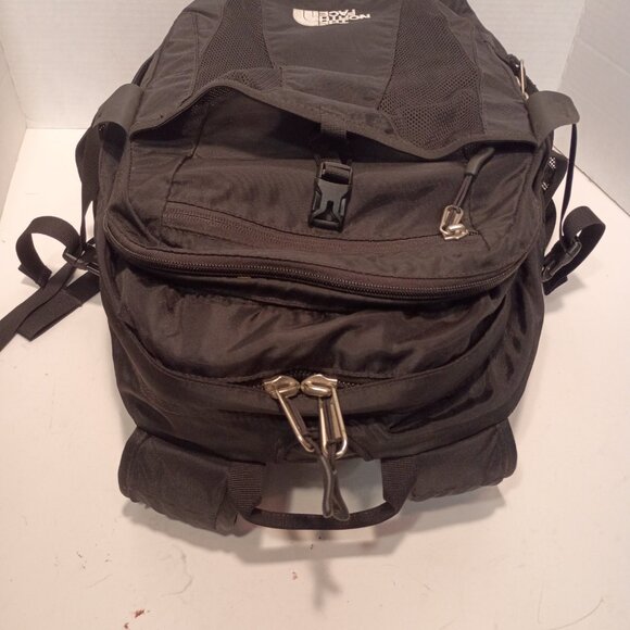 The NORTH FACE "Recon" Black Ruck Sack Back Pack *Excellent Condition - Picture 7 of 14